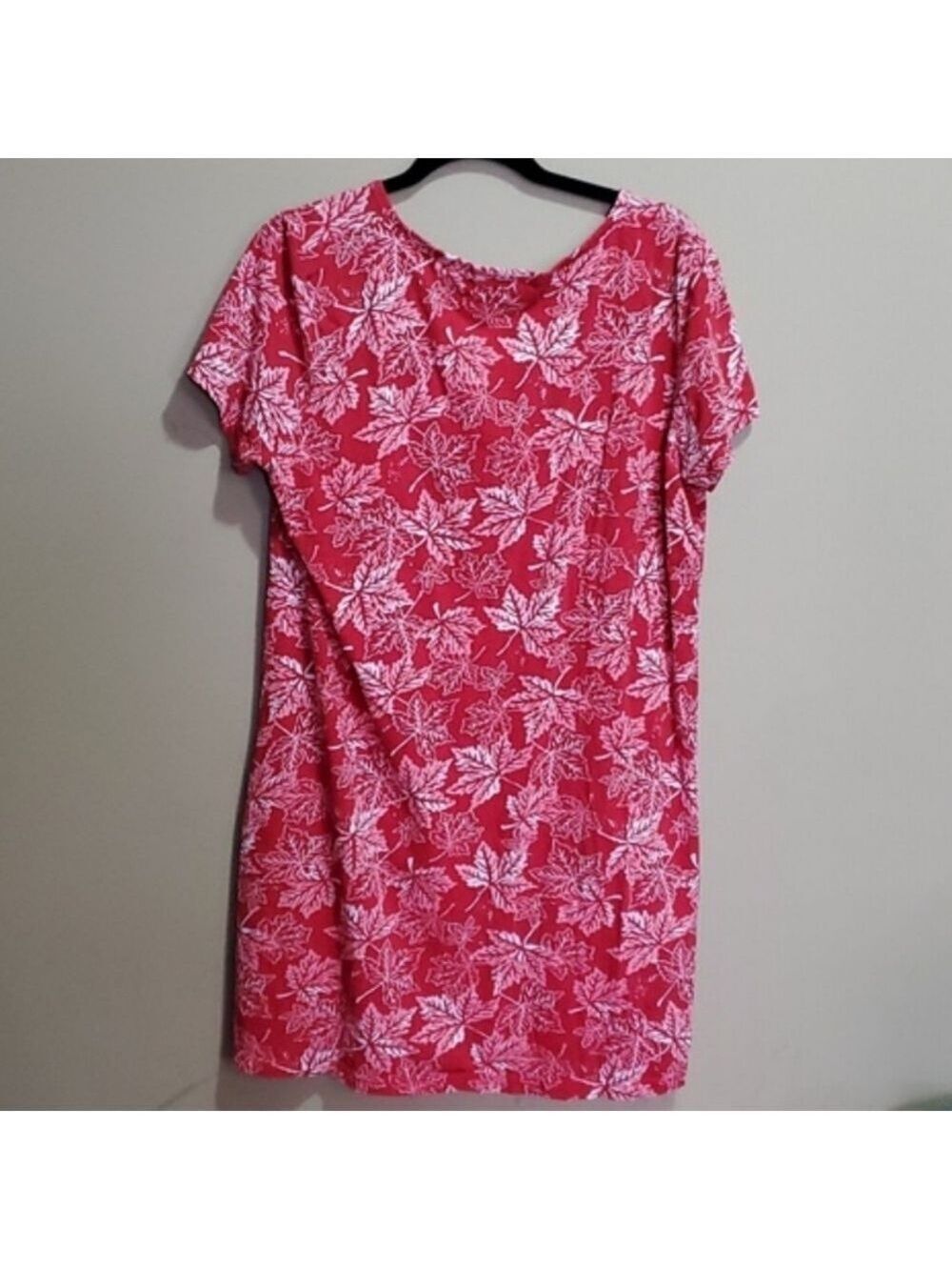 Red and White Floral Dress Size Large